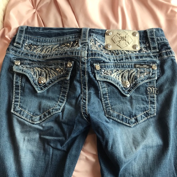 Women’s miss me jeans - Picture 2 of 4